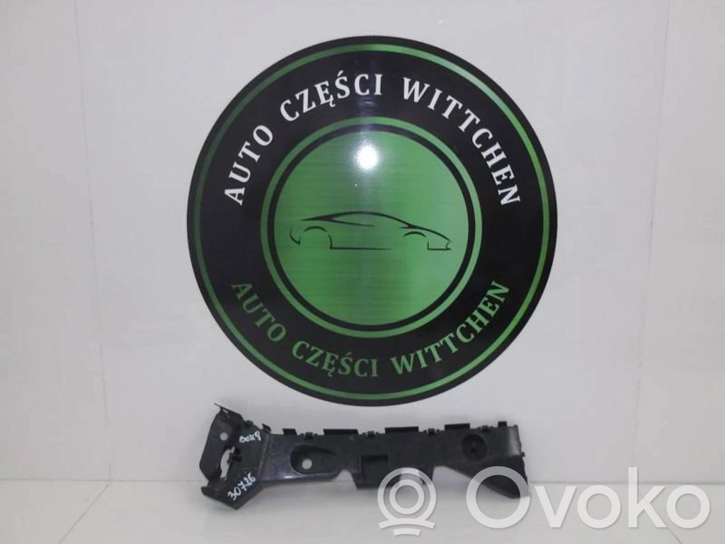 Mazda 3 III Rear bumper mounting bracket 