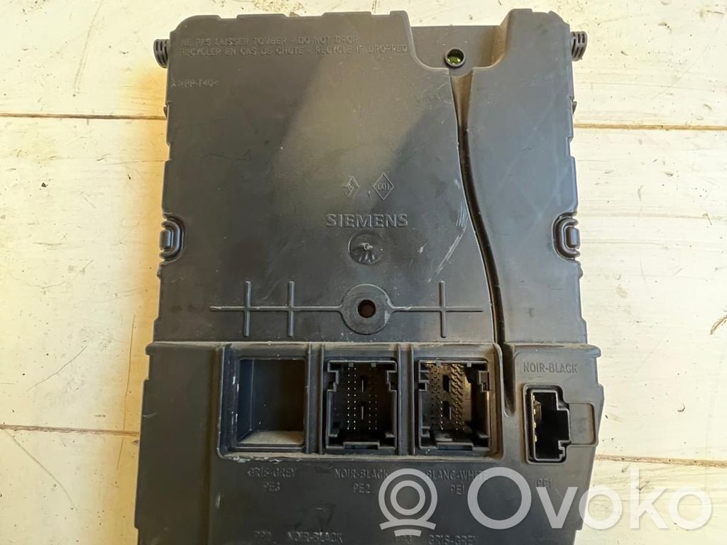 Renault Scenic II -  Grand scenic II Fuse module 