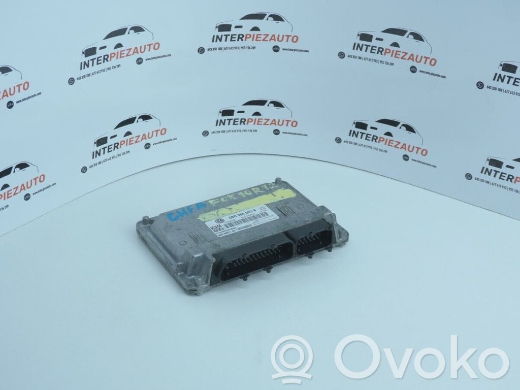Volkswagen Golf VI Engine control unit/module 