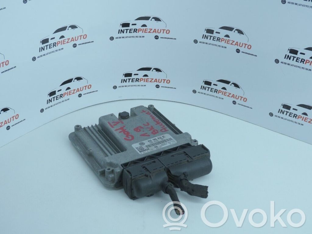 Volkswagen Golf V Engine control unit/module 