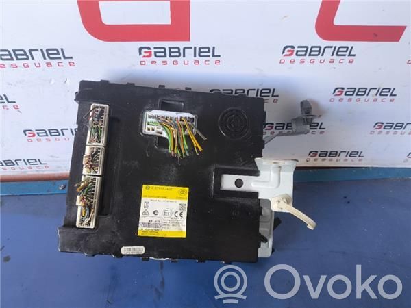 SsangYong Korando Módulo de fusible 