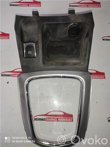 Nissan Qashqai Comutator frână parcare 