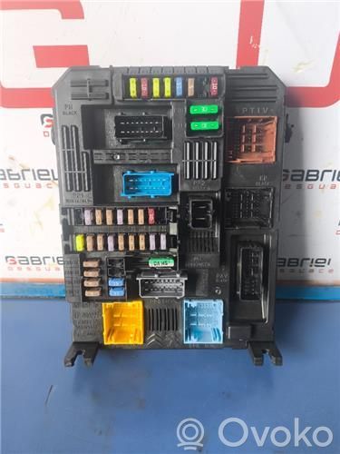 Módulo de fusible   9855665180