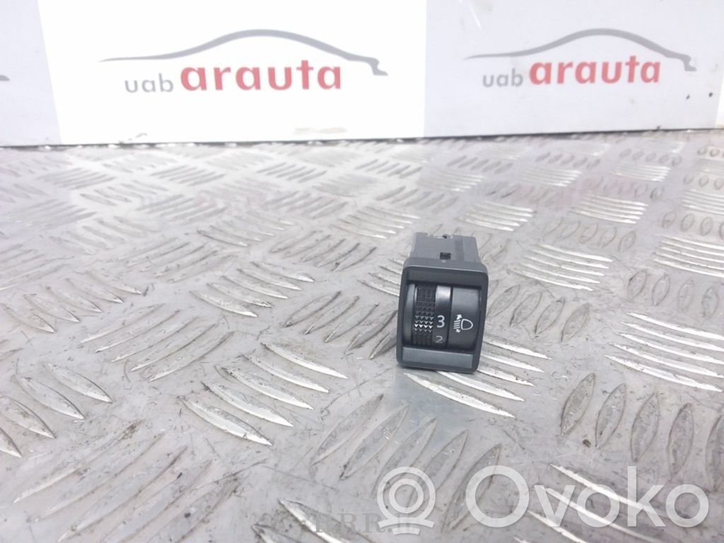 Headlight level height control switch   4EA0D,311061