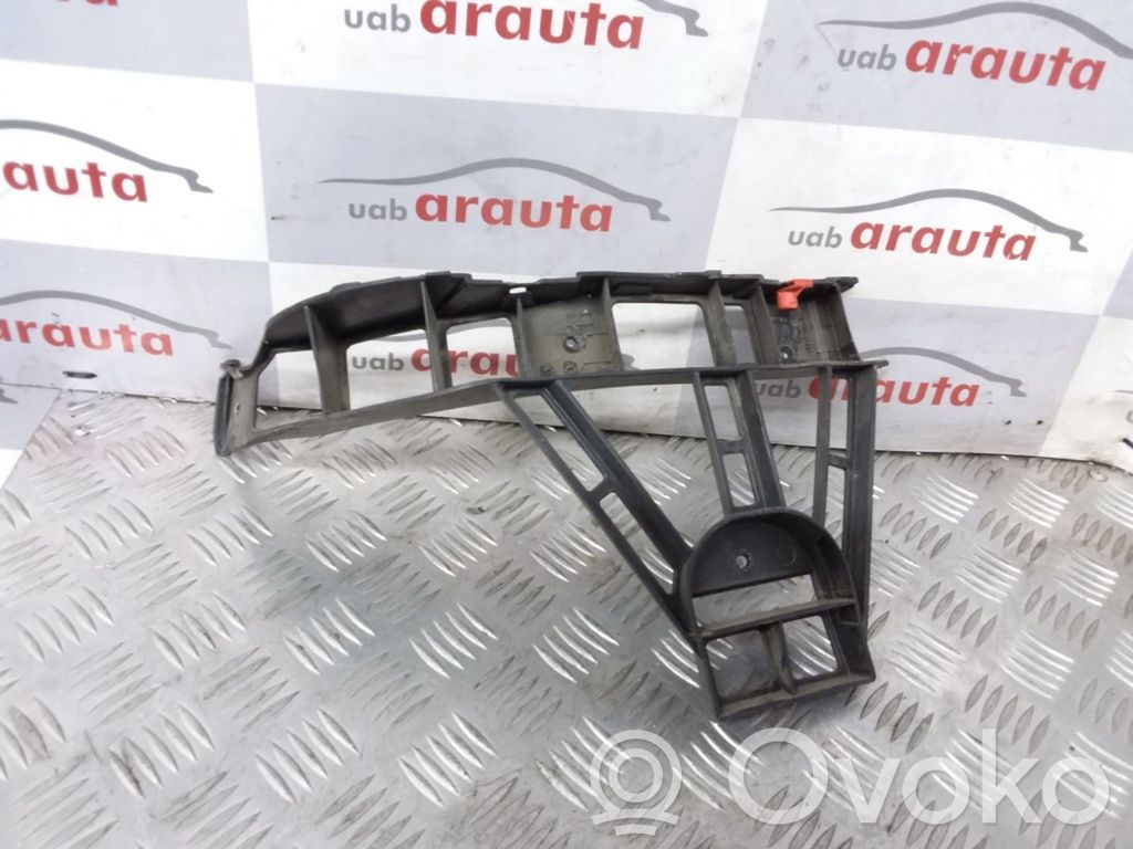 Opel Vectra C Soporte de montaje del parachoques trasero 