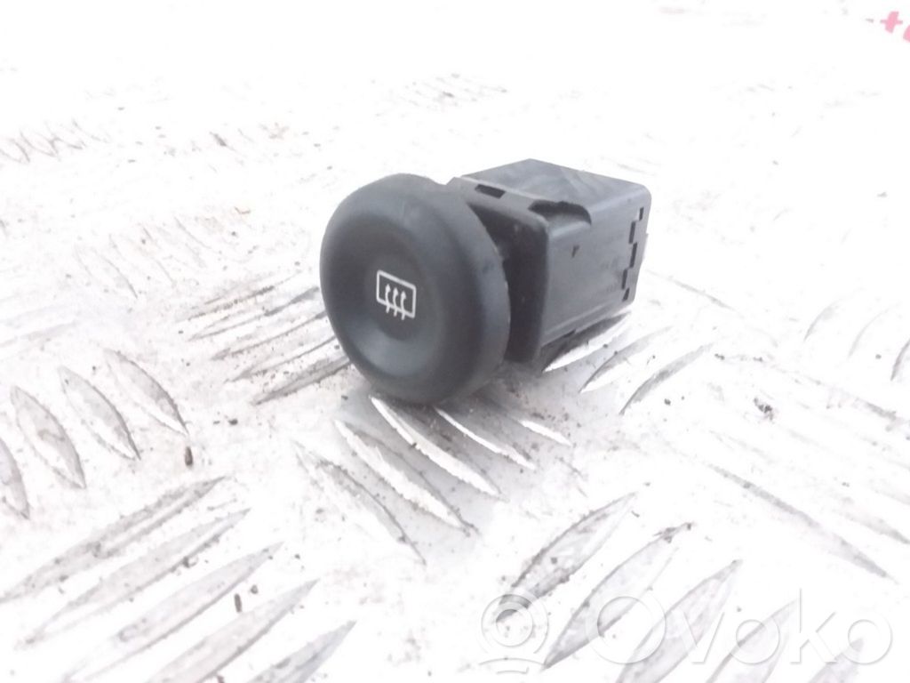 Renault Master II Windscreen/window heater switch 