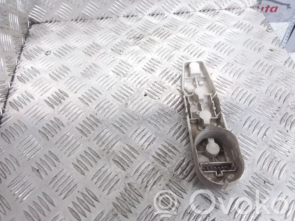 Tail light part