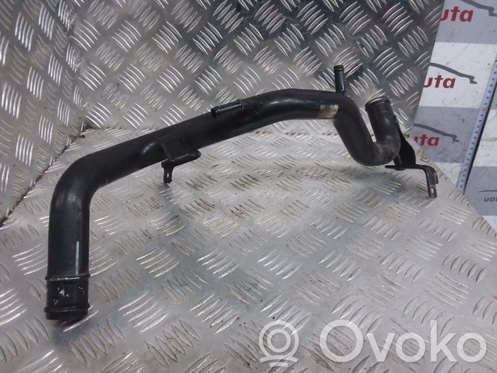 Audi A4 S4 B7 8E 8H Przewód / Wąż chłodnicy 