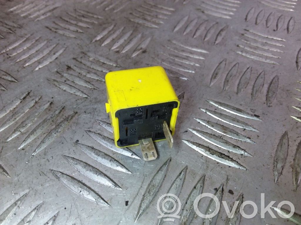 BMW 3 E36 Other relay 