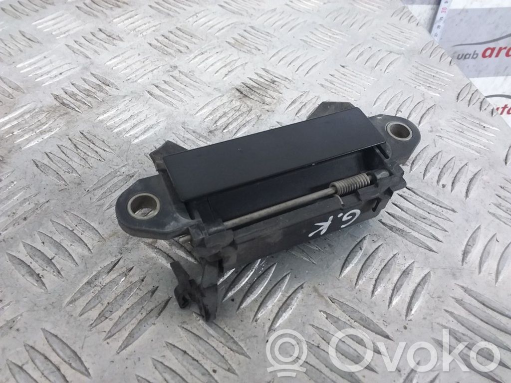 Audi A4 S4 B5 8D Manecilla externa puerta trasera 