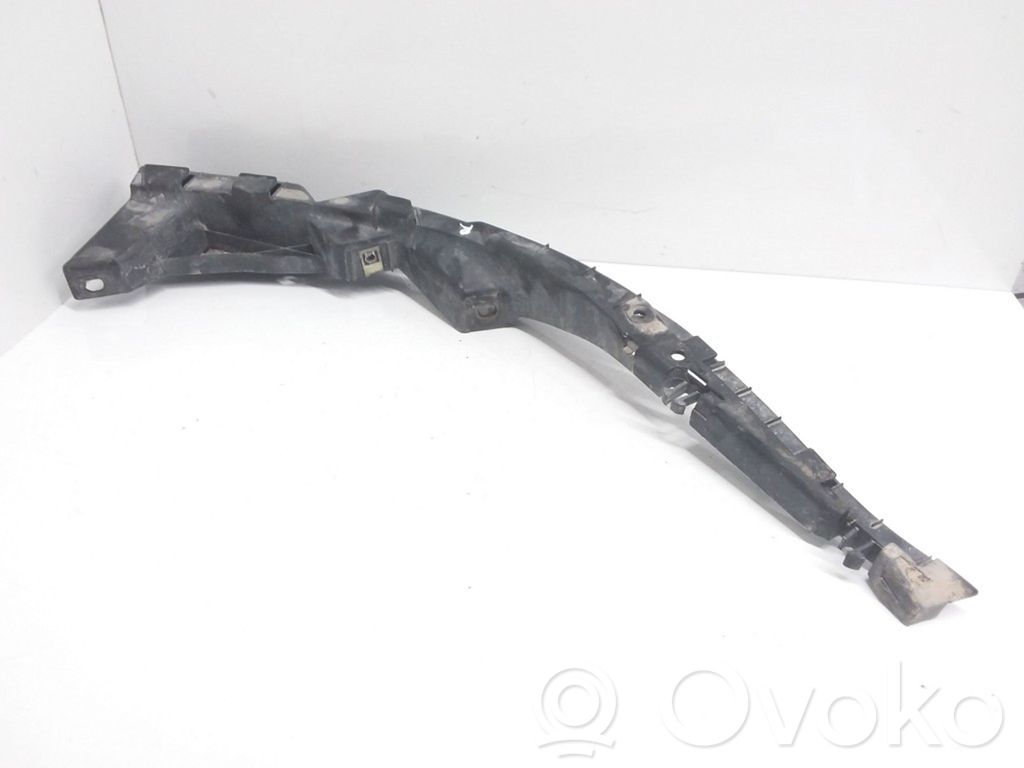 Volkswagen PASSAT B5 Front bumper mounting bracket 