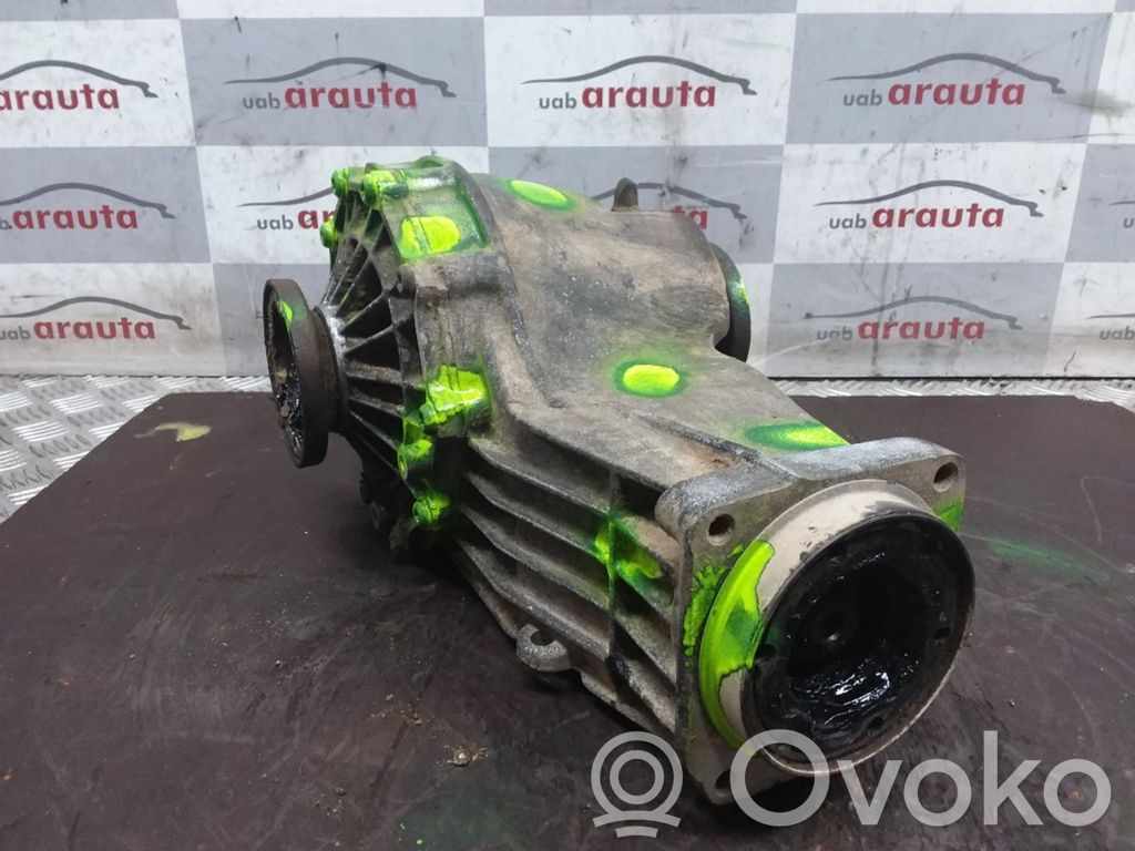 Volkswagen PASSAT B5 Rear differential 