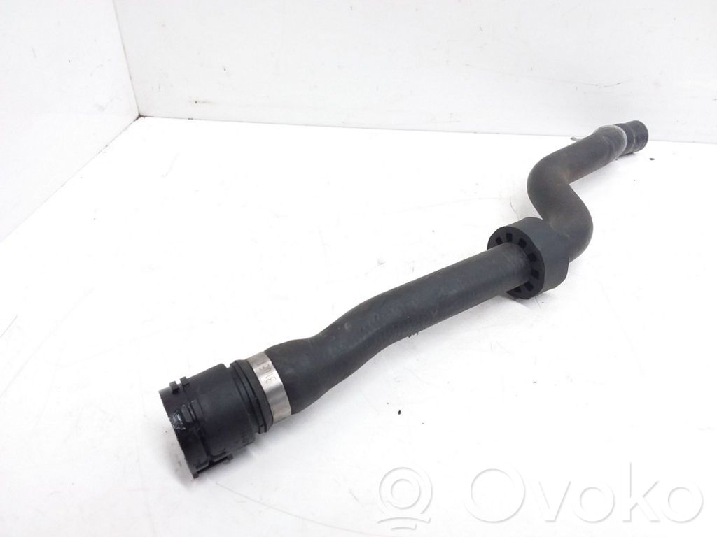BMW 5 E60 E61 Engine coolant pipe/hose 