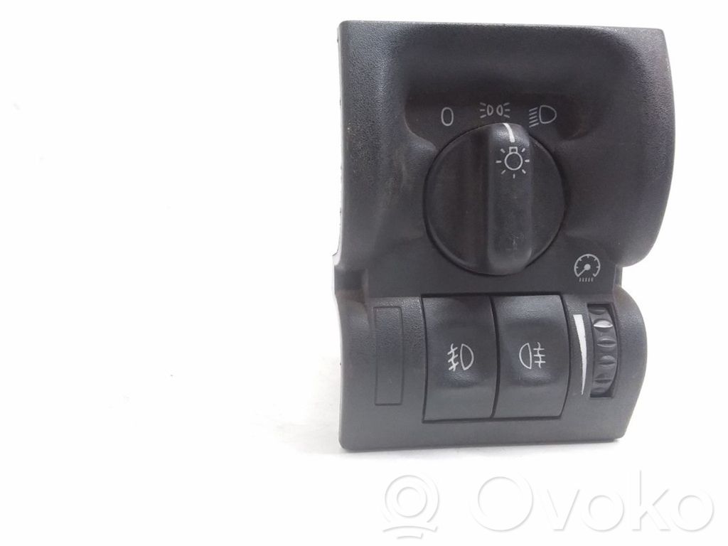 Opel Vectra B Light switch 