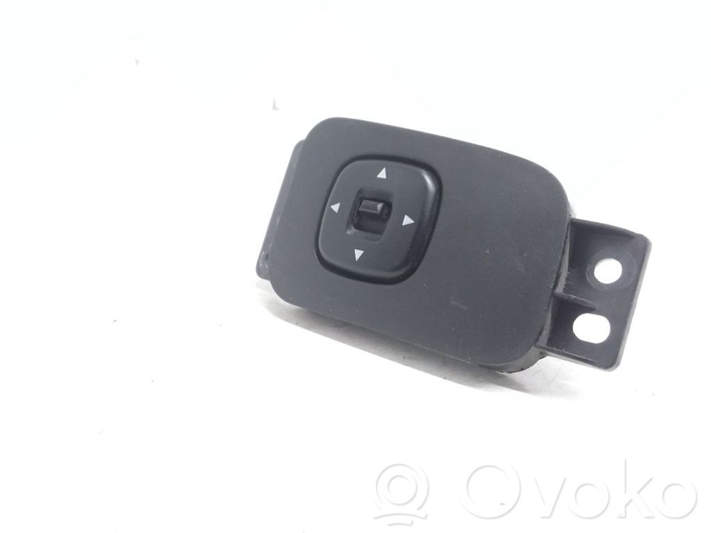Mazda MPV Wing mirror switch 
