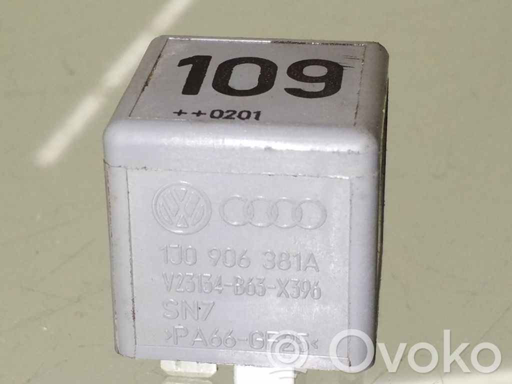 Skoda Octavia Mk1 (1U) Cita veida releji 