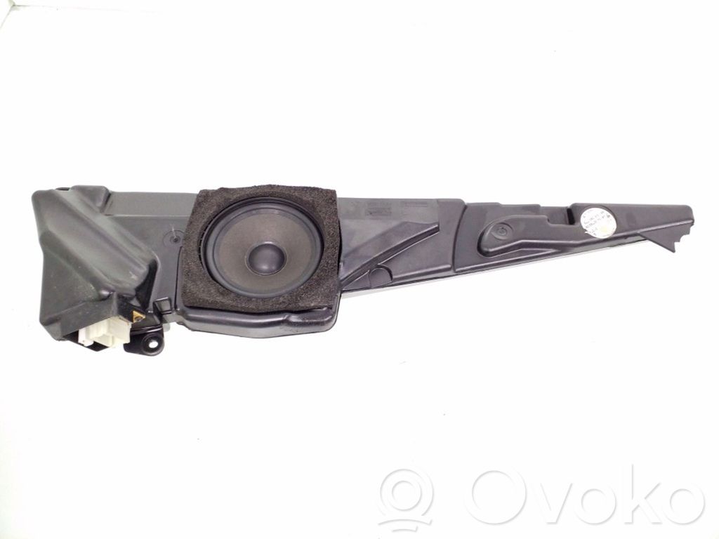 BMW 5 E39 Front door speaker 