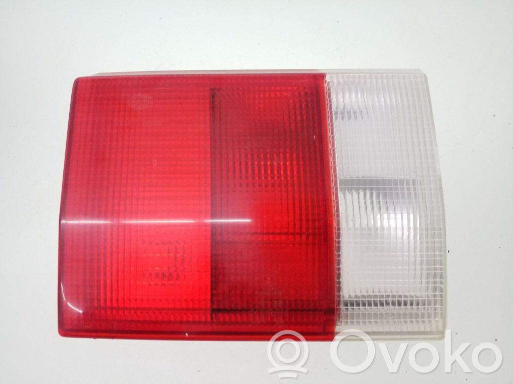 Audi 80 90 B3 Takaluukun takavalot 