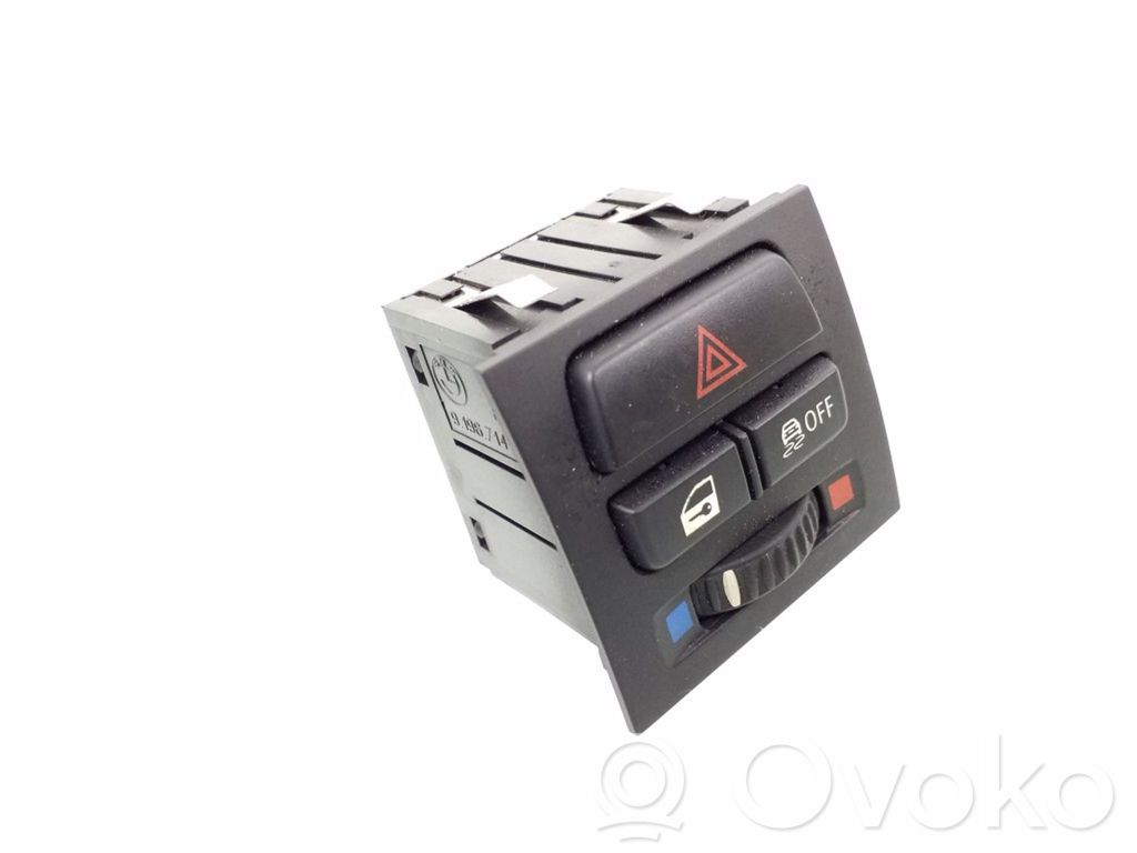 Hazard light switch   9196714,6131919671401,549549555