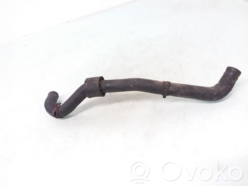 Volkswagen Touran I Engine coolant pipe/hose 