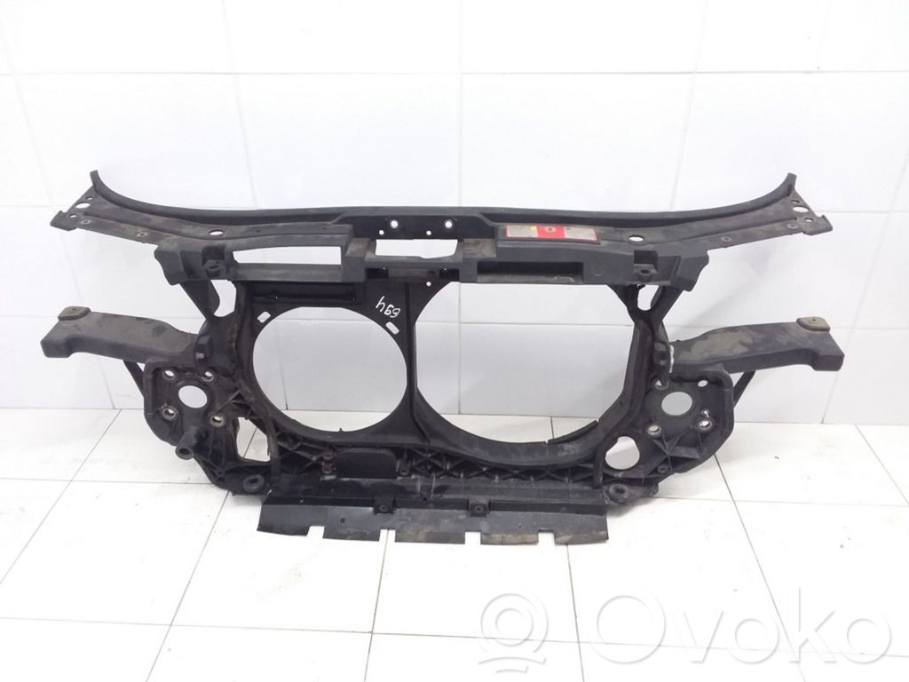 Audi A6 S6 C5 4B Radiatorių panelė 