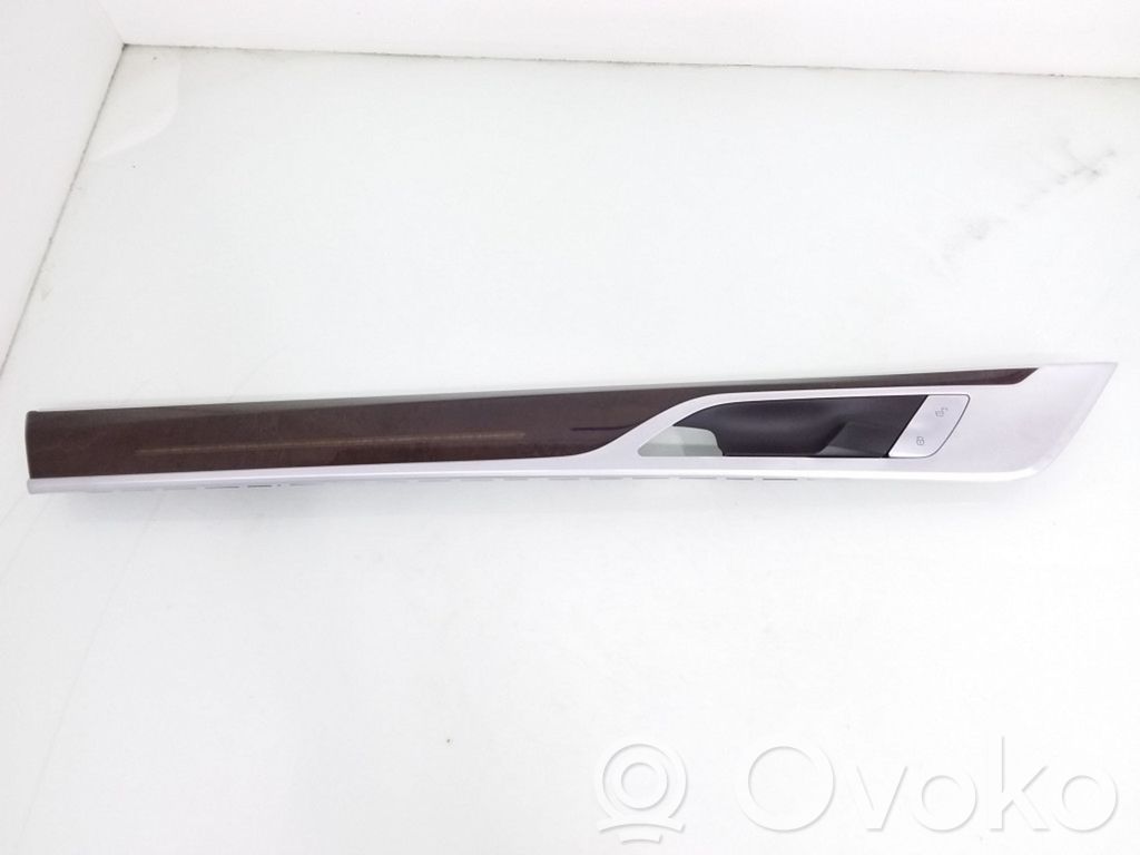 BMW 7 G11 G12 Front door trim bar 