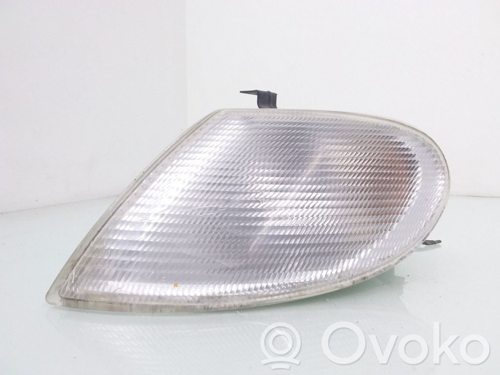 Volkswagen Sharan Front indicator light 