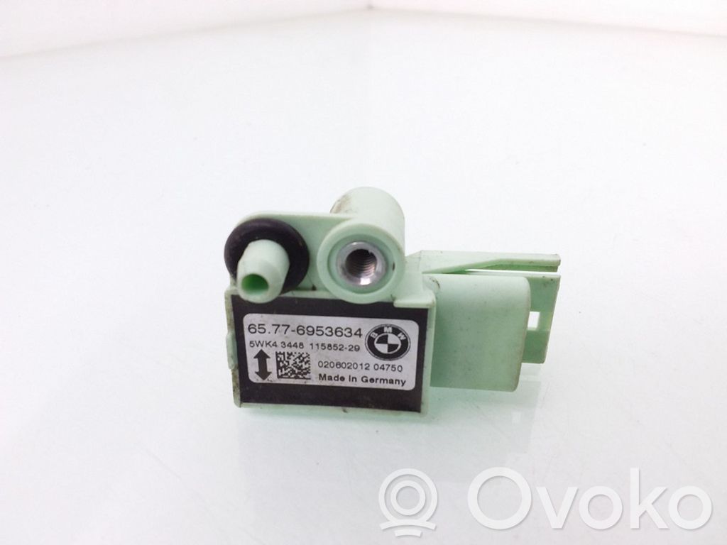 BMW X3 E83 Airbag deployment crash/impact sensor 