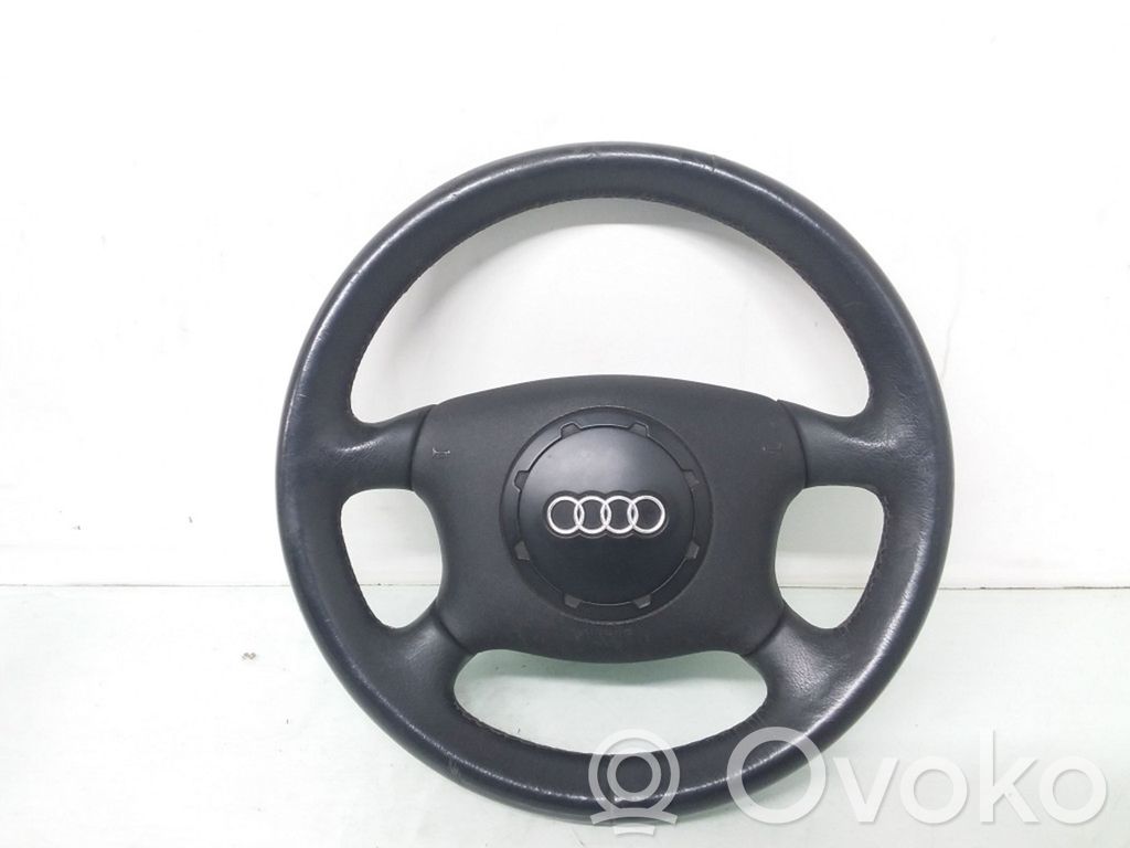 Audi A3 S3 8L Ohjauspyörä 