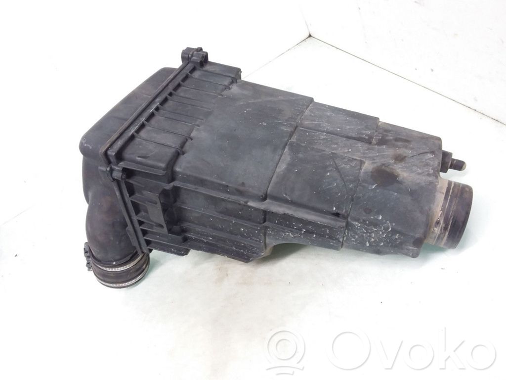 Citroen Xsara Picasso Obudowa filtra powietrza 
