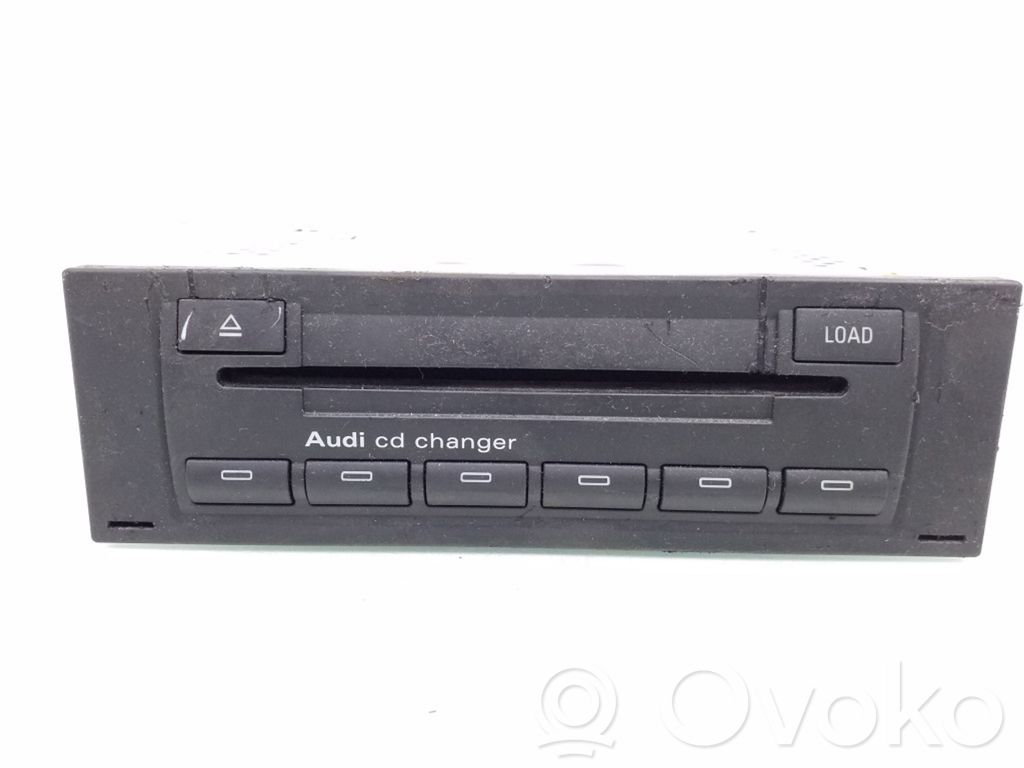 Audi A4 S4 B6 8E 8H CD/DVD changer 