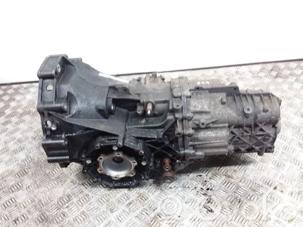 Audi A4 S4 B7 8E 8H Scatola del cambio manuale a 6 velocità 