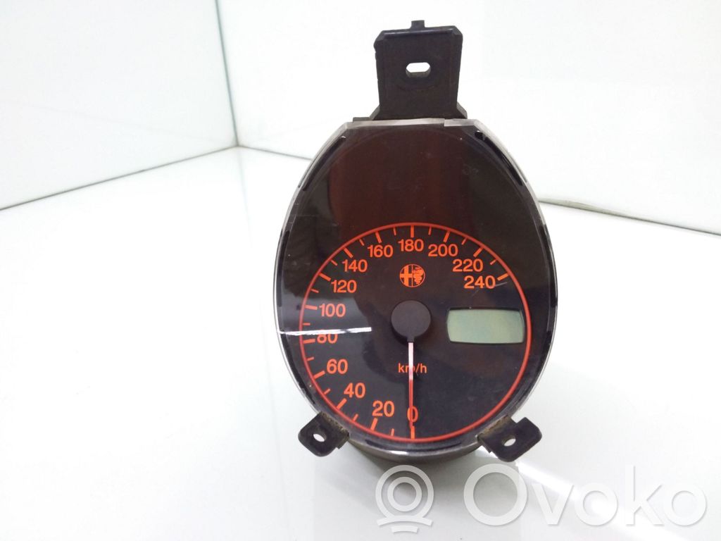 Alfa Romeo 156 Speedometer (instrument cluster) 