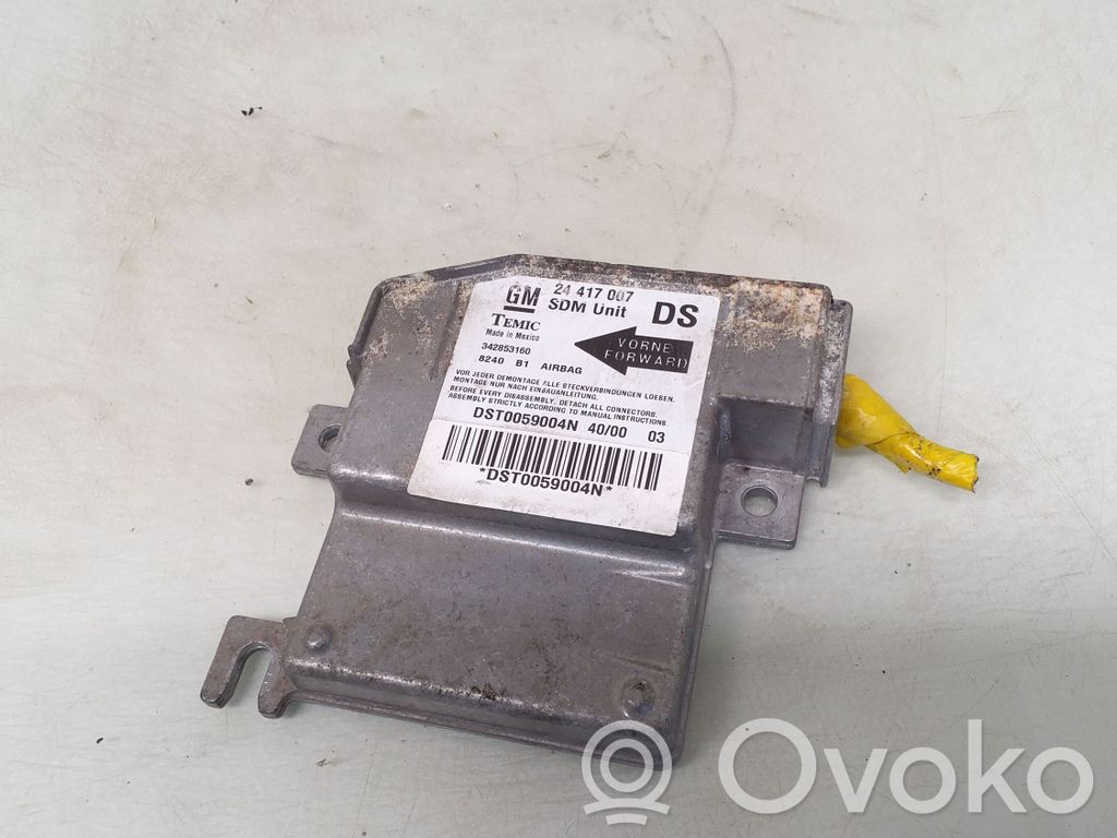 Opel Corsa C Airbag control unit/module 