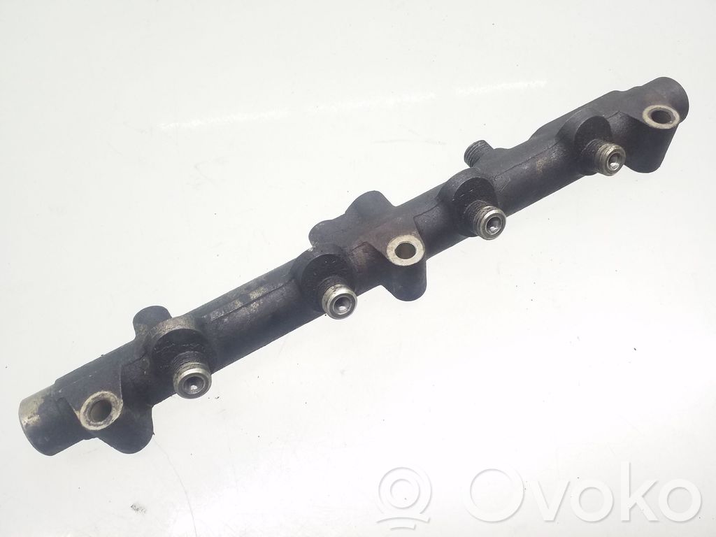 Citroen C8 Fuel main line pipe 