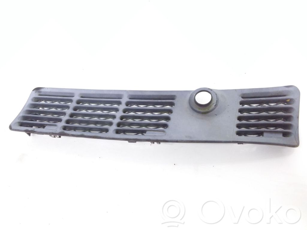 BMW 3 E30 Wiper trim 