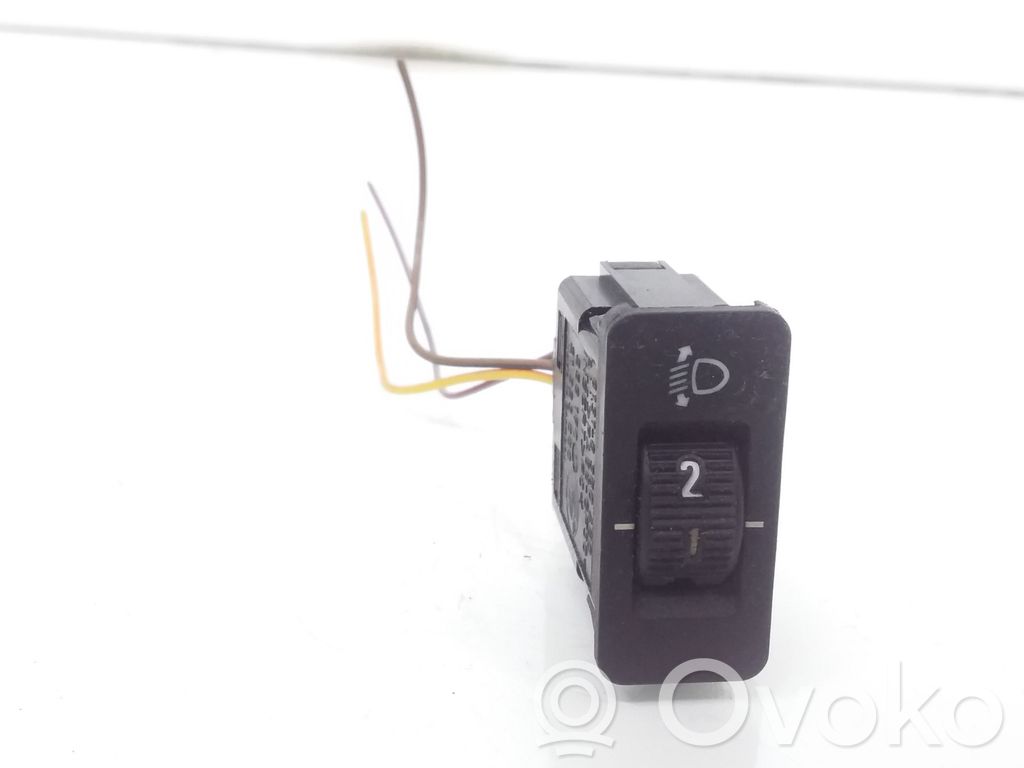 Headlight level height control switch   8360460,61318360460