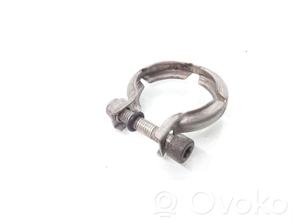 Volkswagen PASSAT B7 EGR-linjan letku 