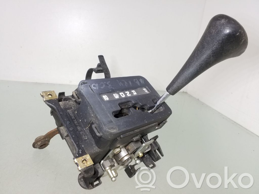 Mercedes-Benz E W124 Selector caja de cambios 