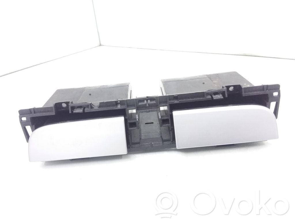 Box/scomparti cruscotto   3C0858407