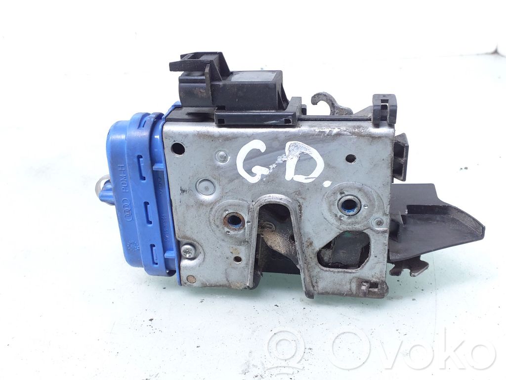 Audi A8 S8 D2 4D Rear door lock 