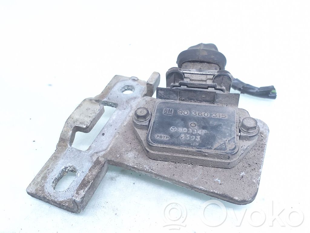 Opel Astra F Ignition amplifier control unit 