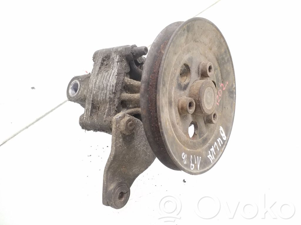 Audi 80 90 B3 Power steering pump 