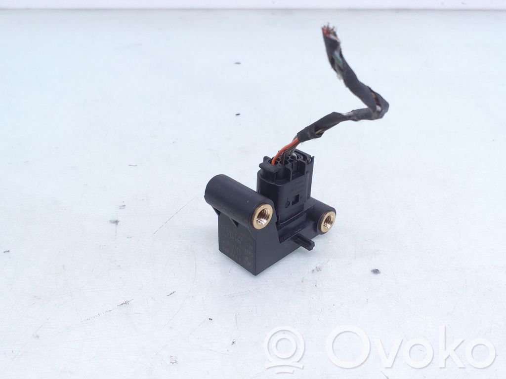 BMW 5 E60 E61 Airbagsensor Crashsensor Drucksensor 