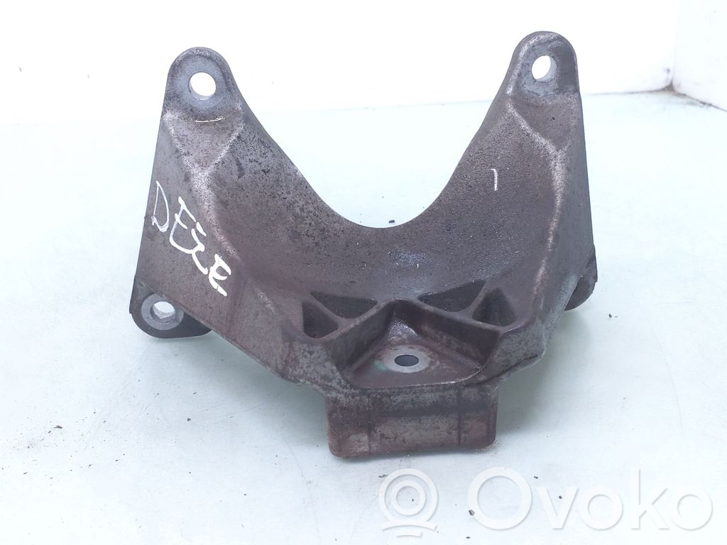 BMW 5 E60 E61 Gearbox mounting bracket 