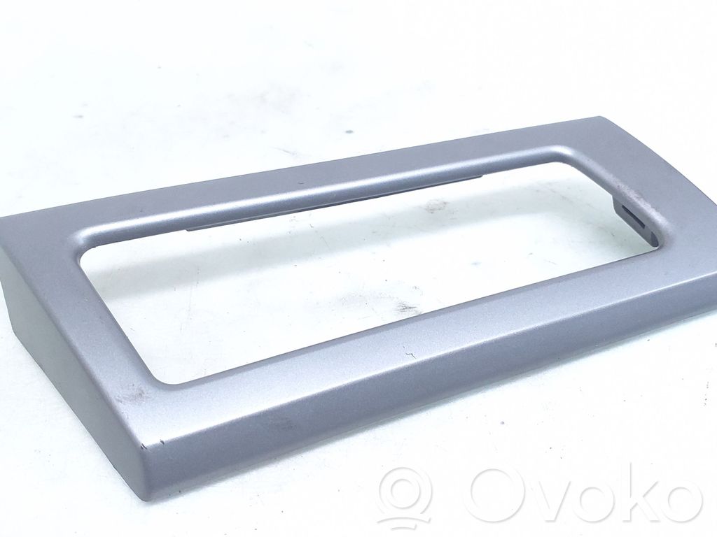 BMW 5 E60 E61 Other dashboard part 