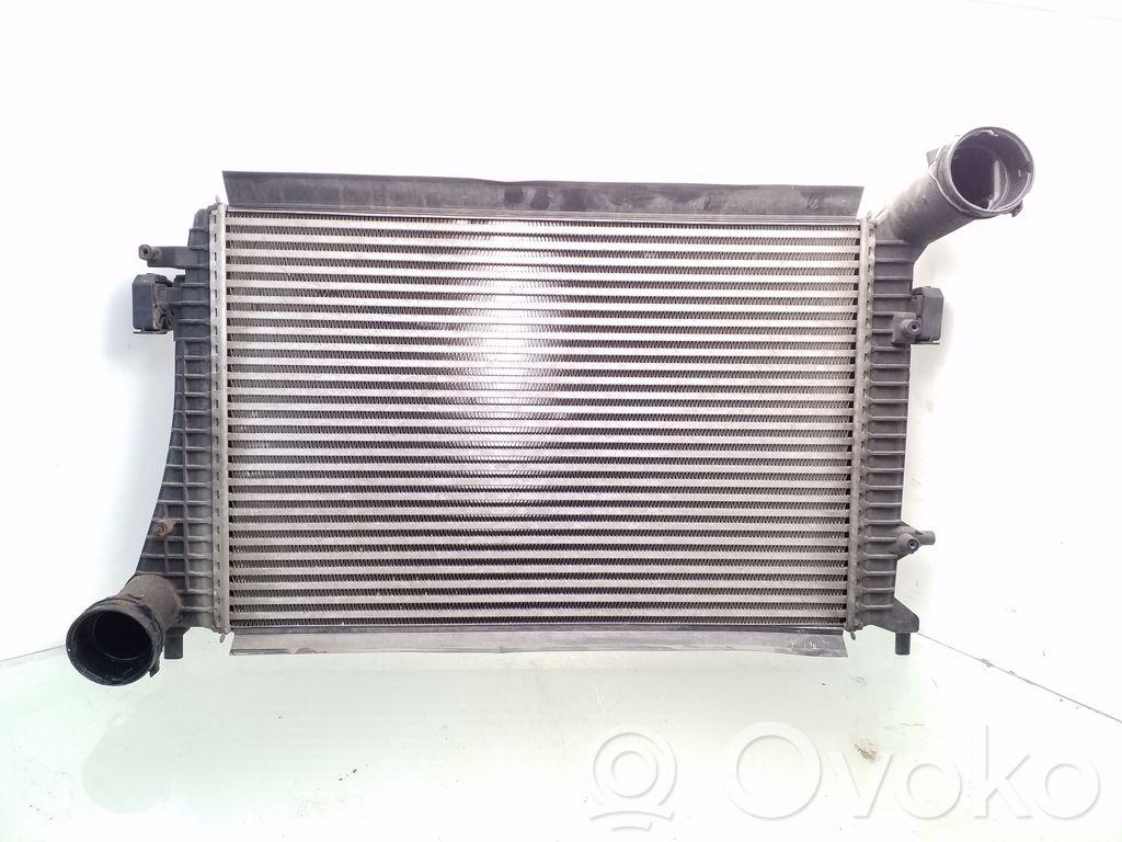 Volkswagen PASSAT B6 Radiatore intercooler 