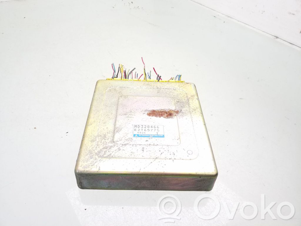 Mitsubishi Colt Engine control unit/module 