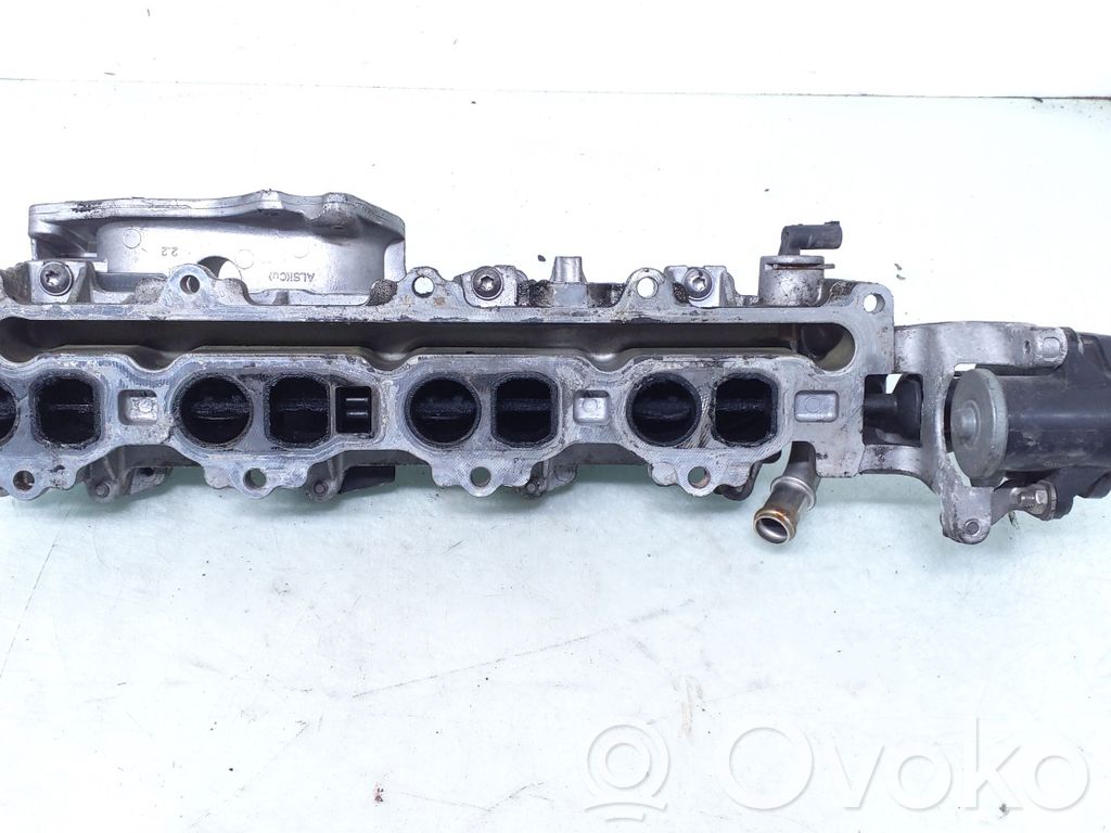 Mercedes-Benz B W245 Collettore di aspirazione