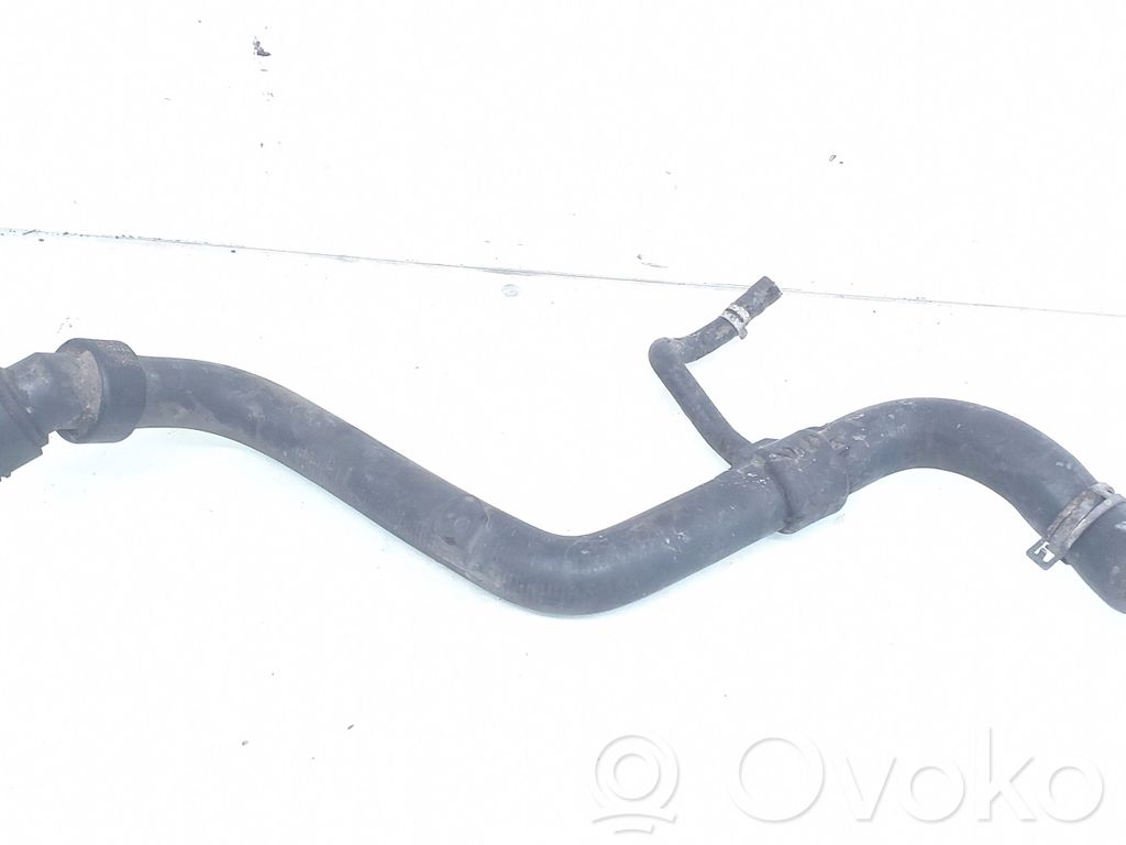 Volkswagen PASSAT B5 Engine coolant pipe/hose 